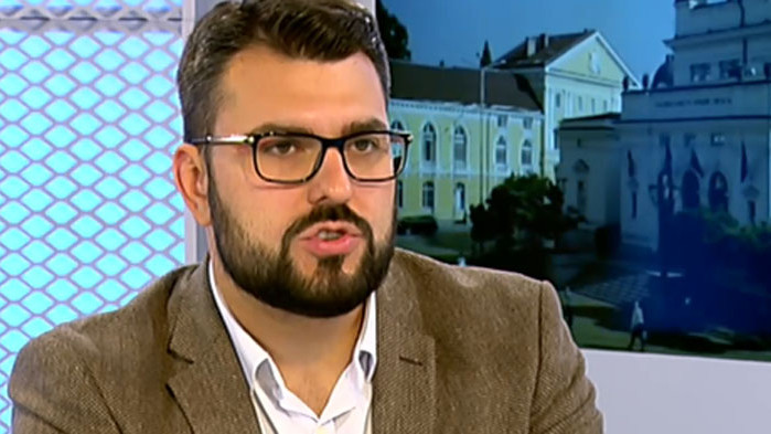 Характерно за паразитите е, че създават опорни точки. Сегашната е,